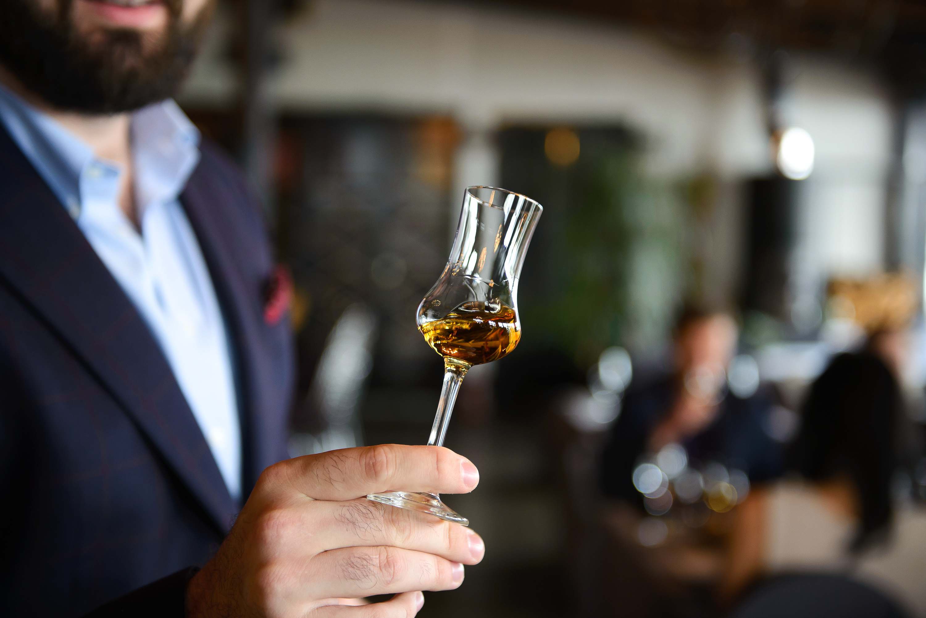Mastering the Art of Whisky Tasting: Start with Understanding Glassware